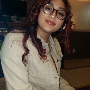 Meet your Posher, MairaNashley